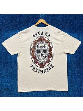 Modelo Viva La Tradicion Beer Beige T-Shirt Size Extra Large